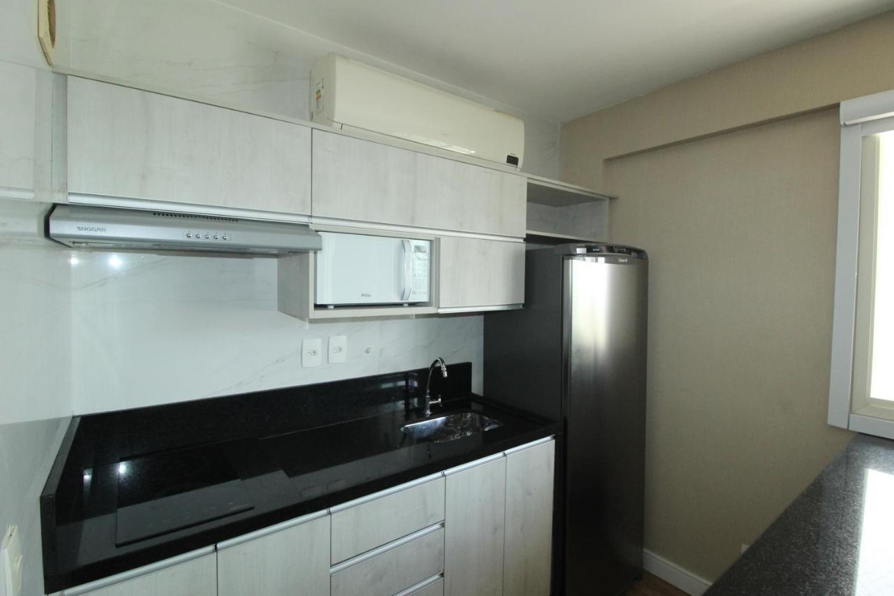 Barra Da Tijuca - 9 - Flat Premium Com Cozinha, Fogao Cooktop, Geladeira Grande, Smart Tv Grande, Lindo E Muitissimo Confortavel, Balsa Para A Praia Gratis E Estacionamento Gratuito Rio de Janeiro Eksteriør billede