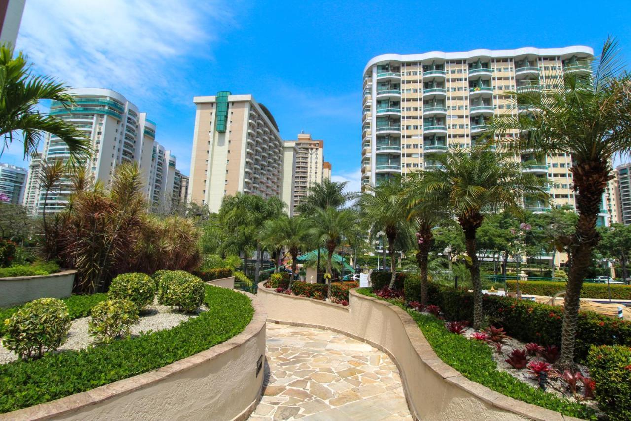 Barra Da Tijuca - 9 - Flat Premium Com Cozinha, Fogao Cooktop, Geladeira Grande, Smart Tv Grande, Lindo E Muitissimo Confortavel, Balsa Para A Praia Gratis E Estacionamento Gratuito Rio de Janeiro Eksteriør billede