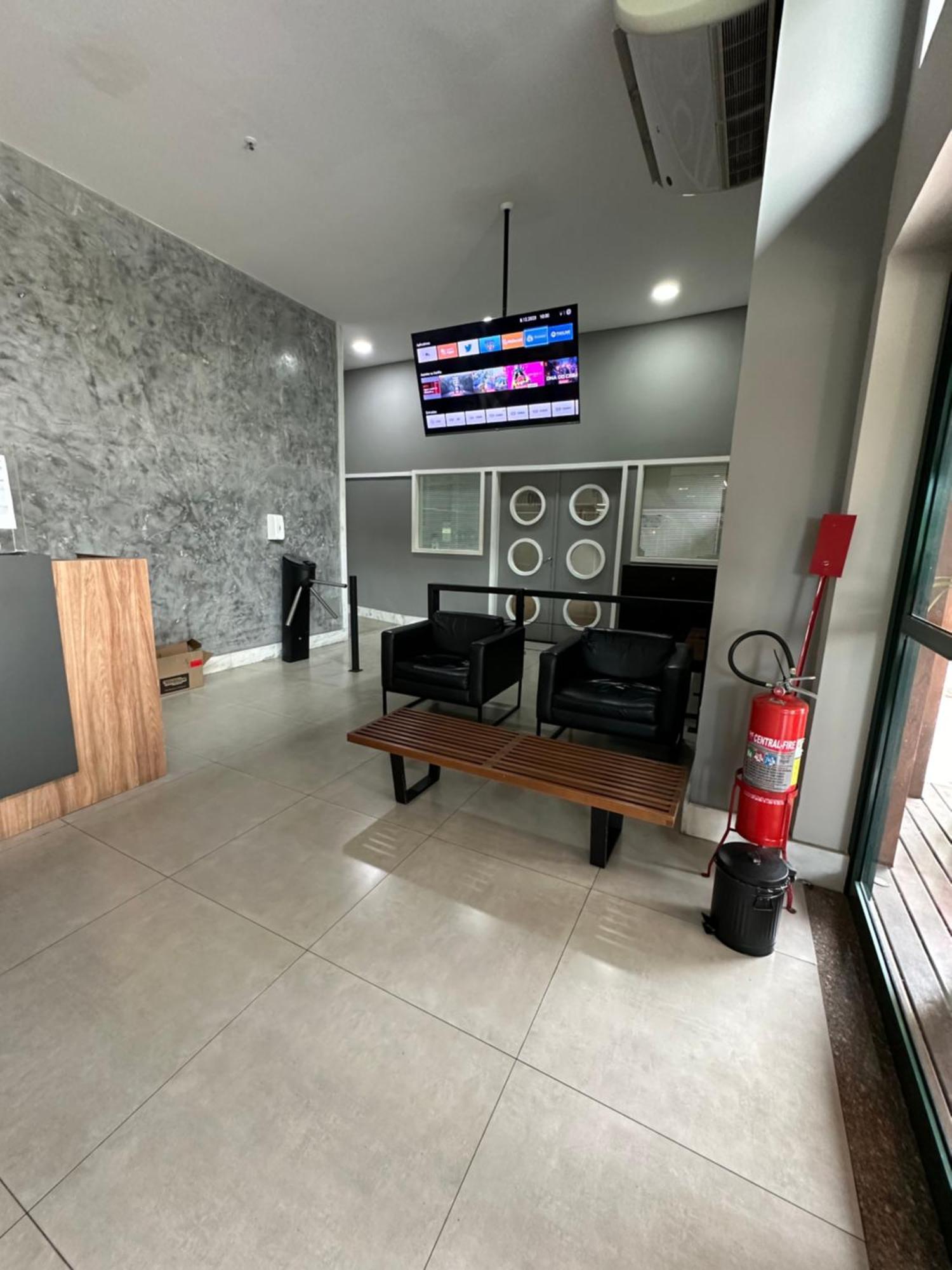 Barra Da Tijuca - 9 - Flat Premium Com Cozinha, Fogao Cooktop, Geladeira Grande, Smart Tv Grande, Lindo E Muitissimo Confortavel, Balsa Para A Praia Gratis E Estacionamento Gratuito Rio de Janeiro Eksteriør billede